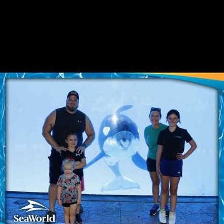 SeaWorld Family Photo